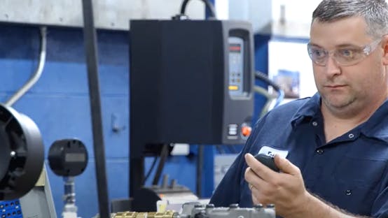 6792c02b734be6bf6387f410 Safholland Reman Technician