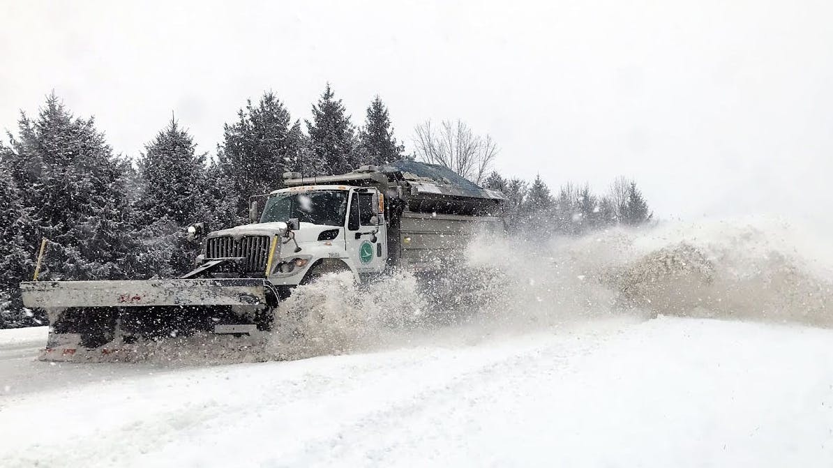67aa0951651582e15b006f3c 679a7cd89db99d338b82280dodot Plow Kicks Snow