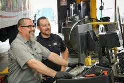 technician-manager-rush-enterprises-houston_921_fossum_st technician-manager-rush-enterprises-houston_921_fossum_st