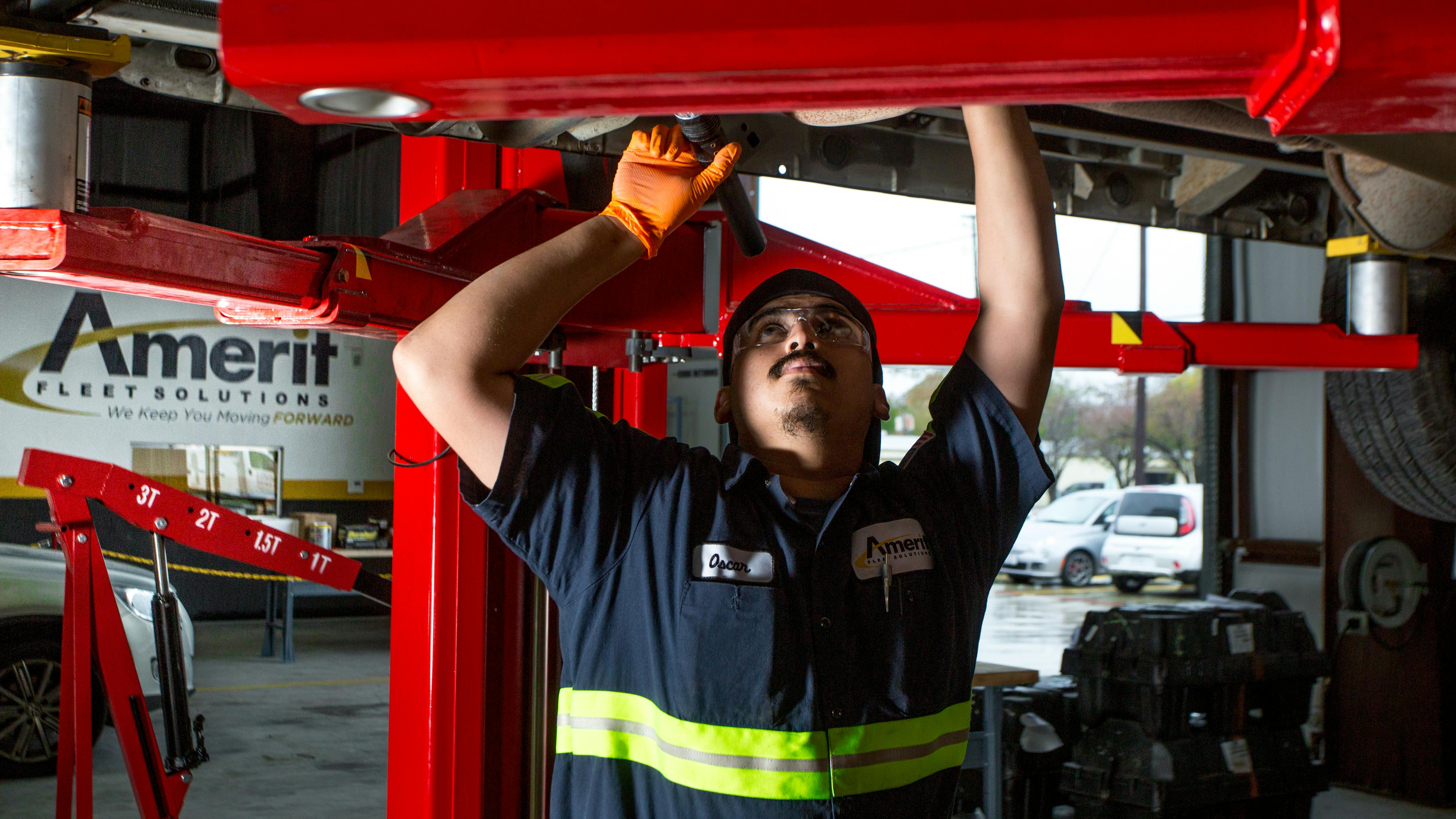 ameritfleetsolutionslifttechnician