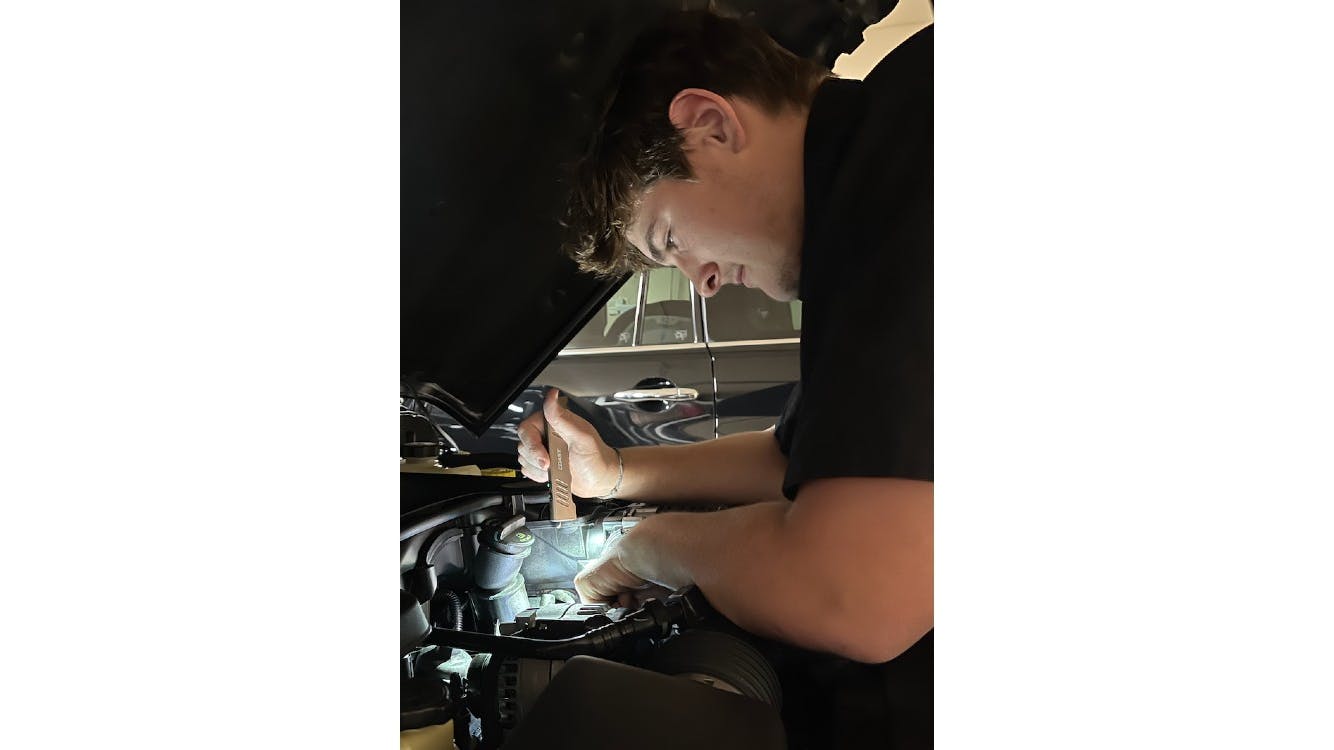 creed_crockett_at_work