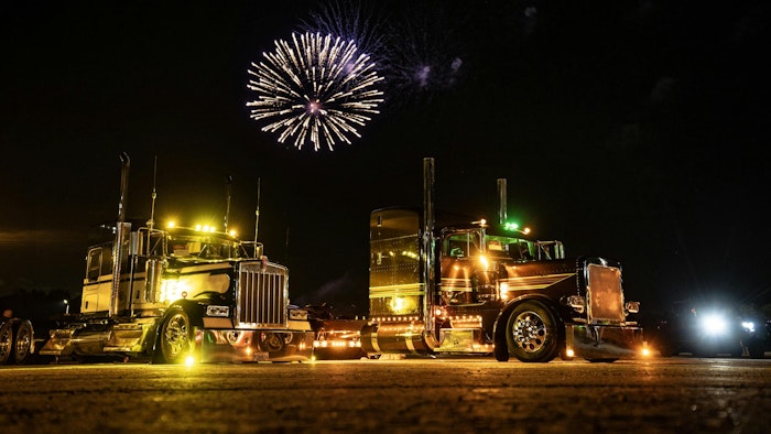 68657df71014f9dead854e24 Superrigs Lights 6