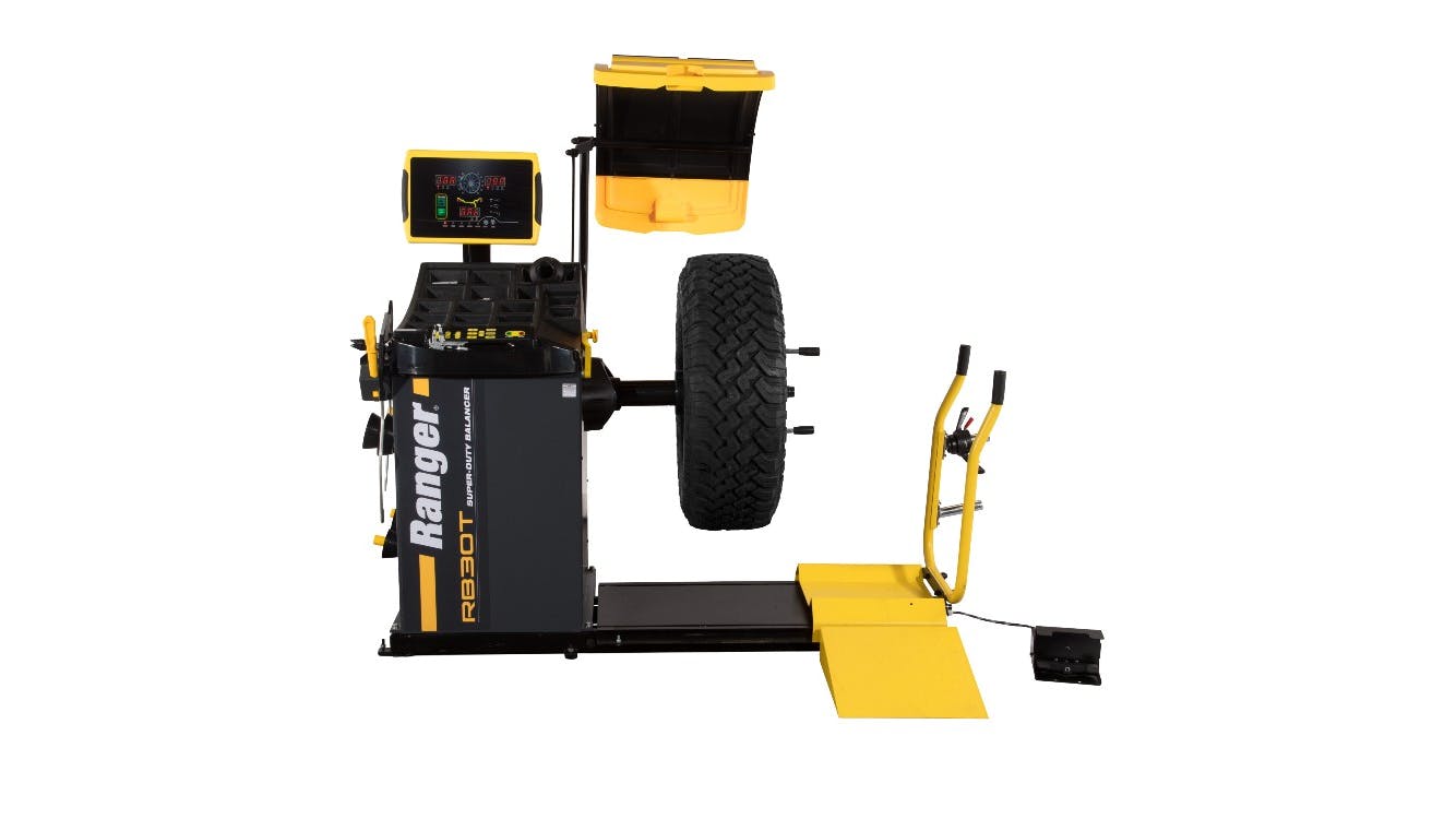 Wheel Balancer by Ranger by BendPak