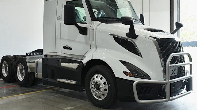 Ex-Guard Volvo VNL