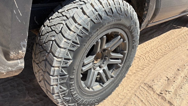 Kumho Road Venture RT