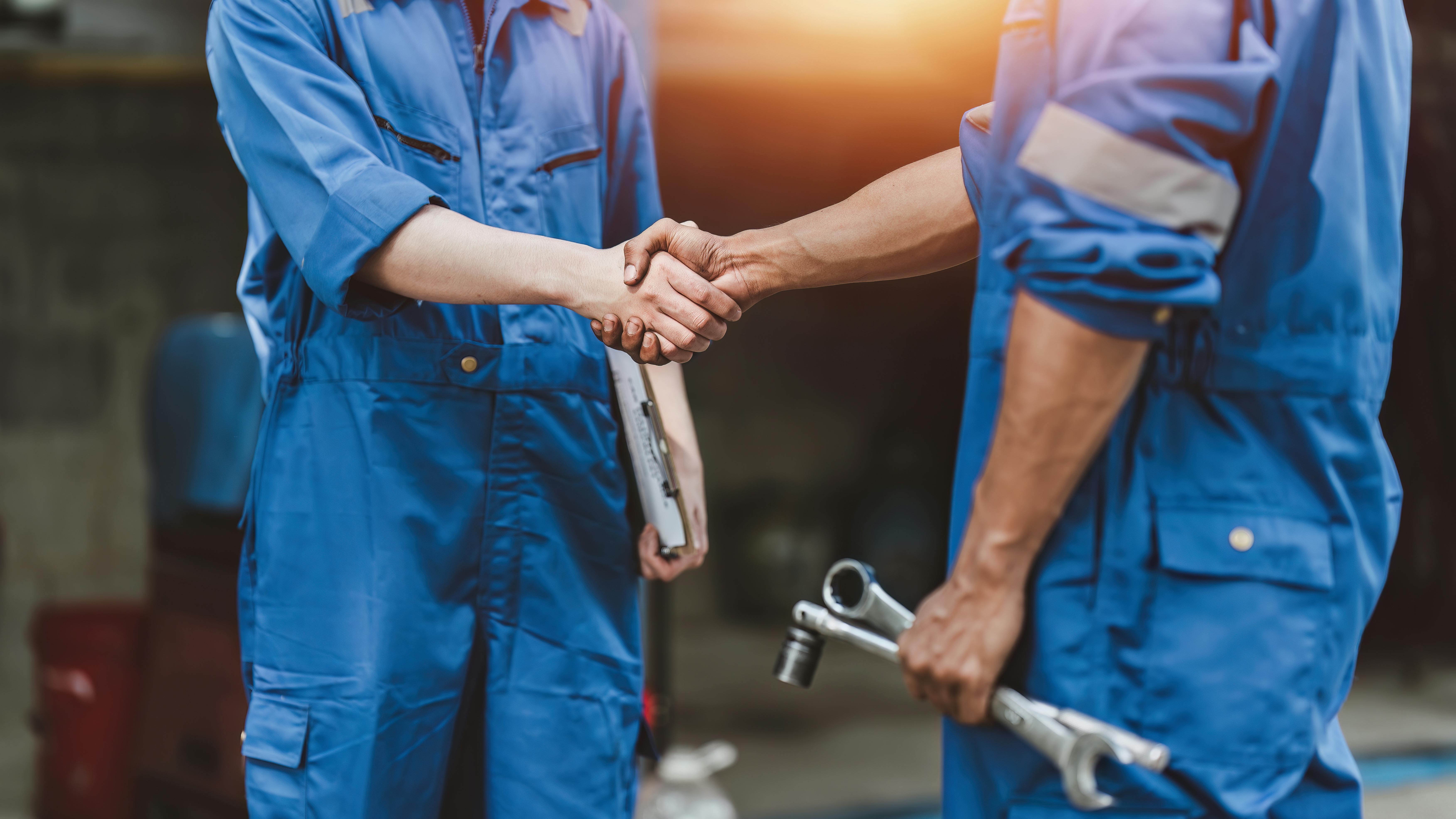 ASE, CREF, I-CAR, WrenchWay Partnership on tech shortage