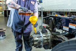 It’s important to apply the correct amount of semi-fluid grease or oil to avoid wheel-end failure It’s important to apply the correct amount of semi-fluid grease or oil to avoid wheel-end failure