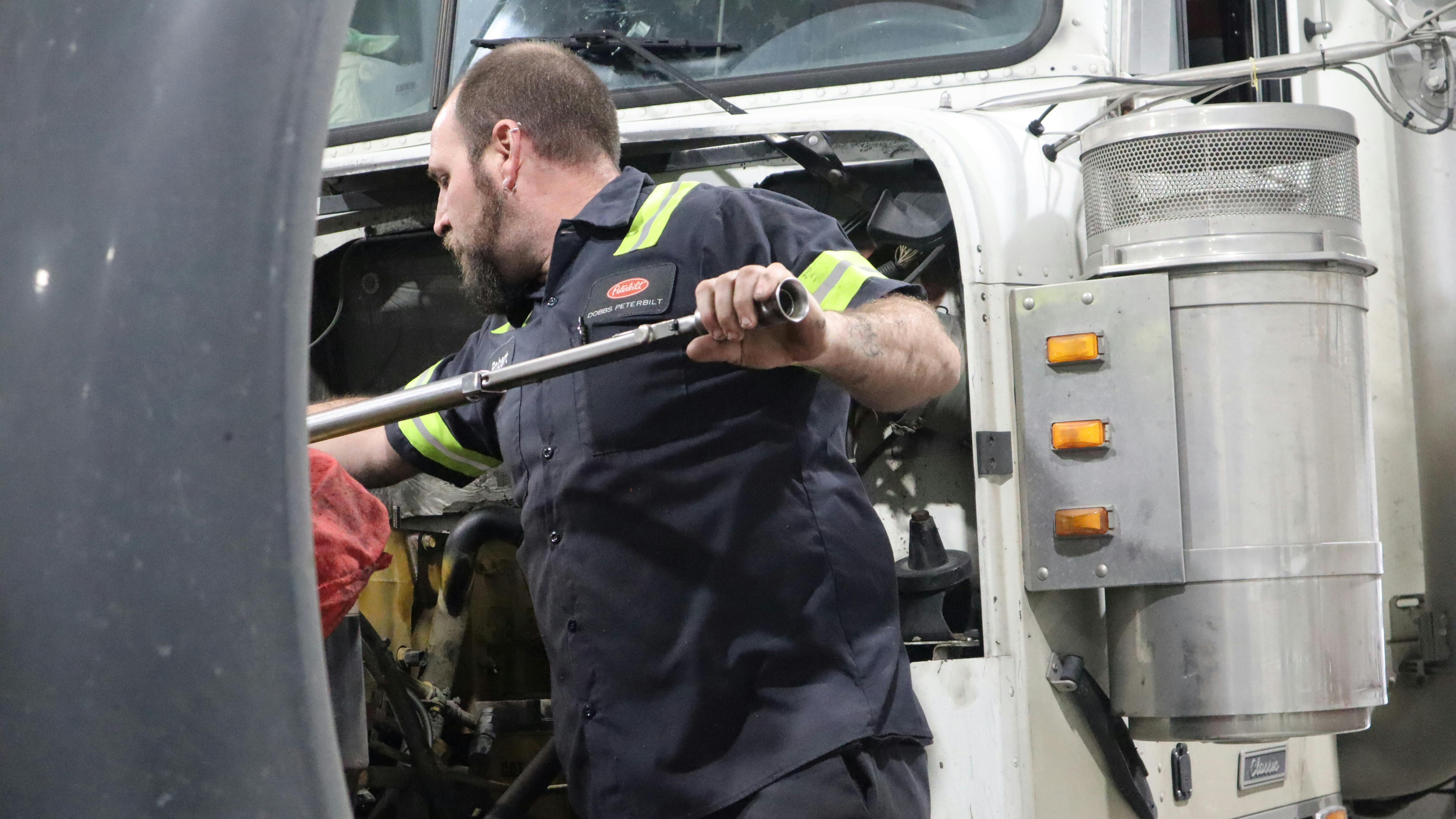 Dobbs Peterbilt Diesel technician