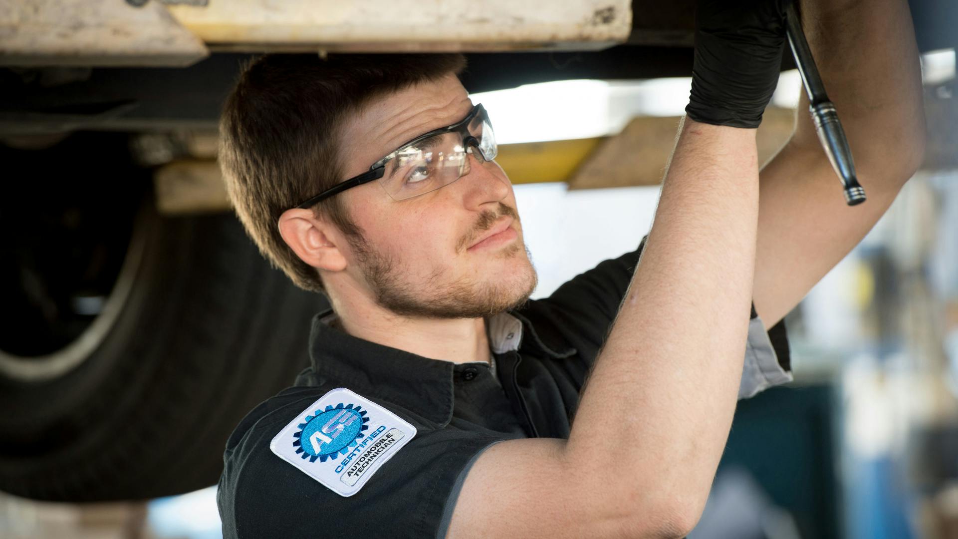 ase_male_technician_at_work