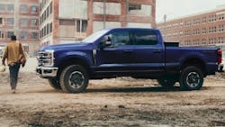 Ford Super-Duty models’ right rear axle shaft may fail Ford Super-Duty models’ right rear axle shaft may fail