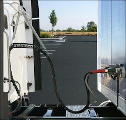 This is Tectran's 17-Way 3-in-1 connector and air hoses, protective wrap, slide bar, spring tenders, and TEC-clamps. This is Tectran's 17-Way 3-in-1 connector and air hoses, protective wrap, slide bar, spring tenders, and TEC-clamps.