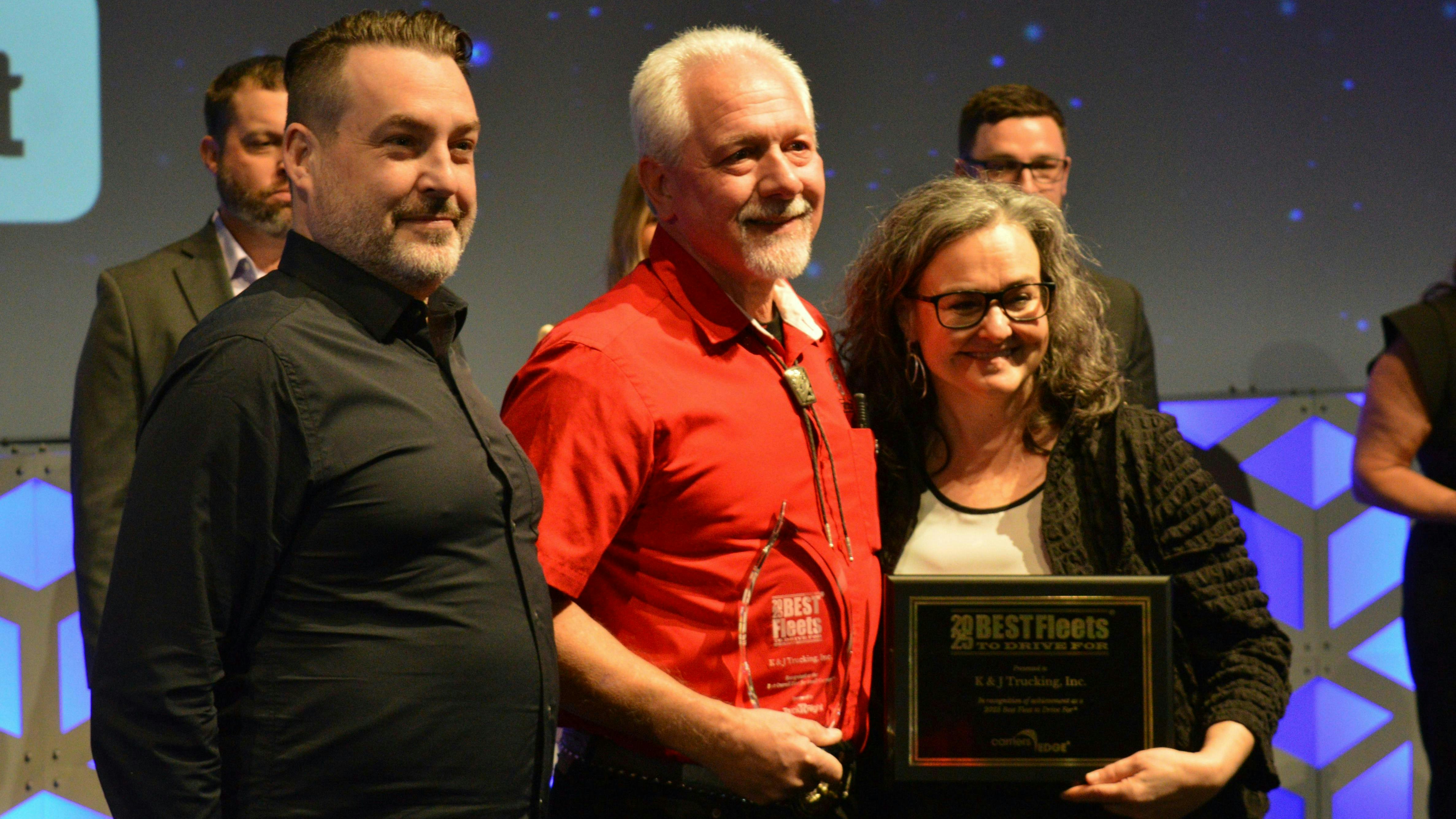 From left to right: Chris Davis, chief strategy officer at TruckRight; Theron Thompson, owner-operator with K&J Trucking, and Jane Jazrawy, CarriersEdge CEO, after K&J was named the Best Overall Fleet in the small carrier category last year.