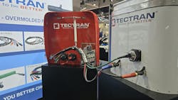 Tectran’s 17-Way connector Tectran’s 17-Way connector