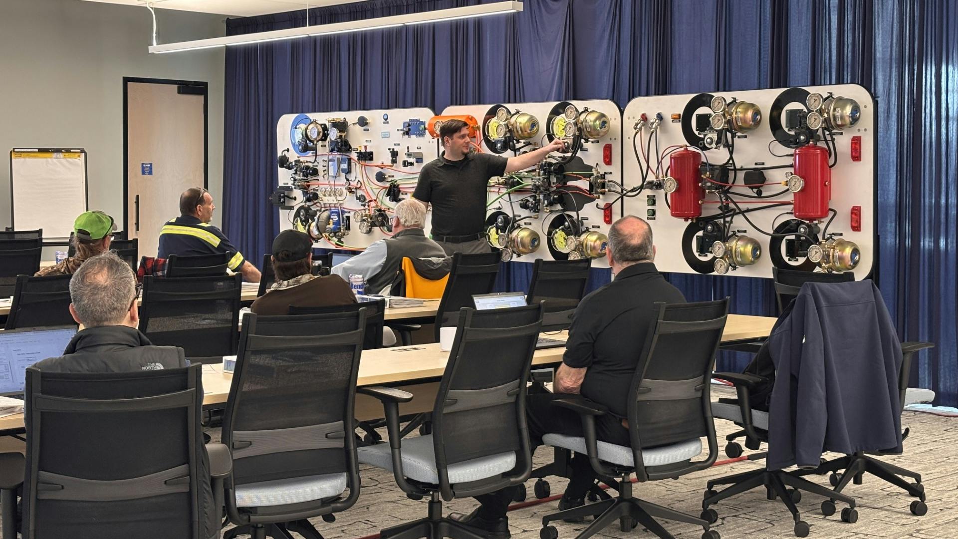 699da9c7cb9fd7324f80ead6 6f638aee847e41e8bdc242bc6817aaa5