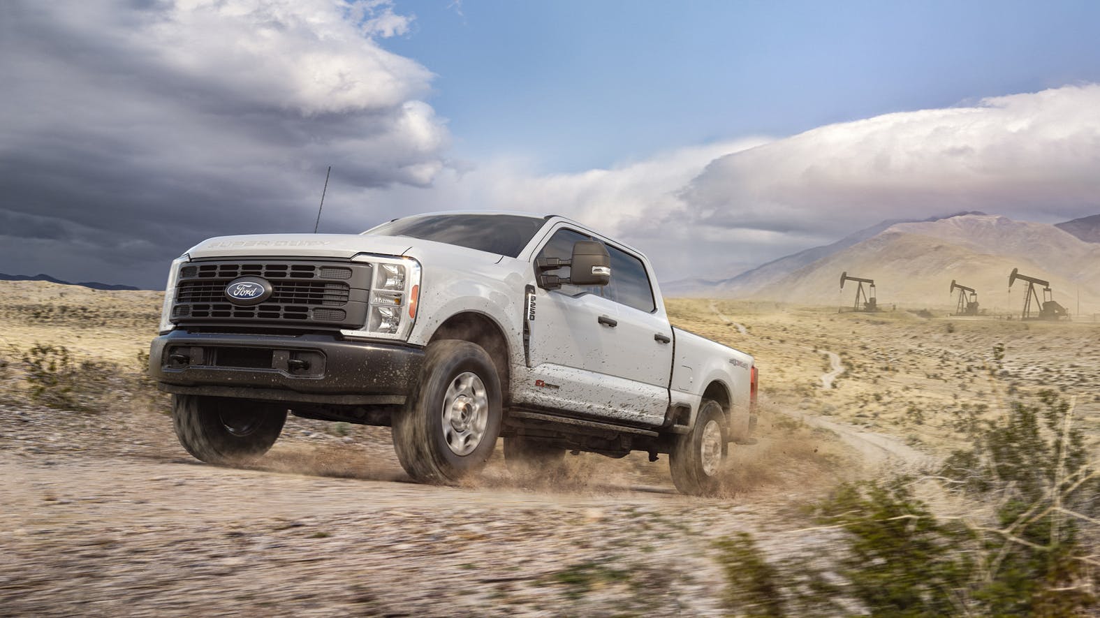 27_superduty_f250_xl_offroad_35_inch_tires