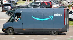 Amazon electric van dreamstime_xl_429253224