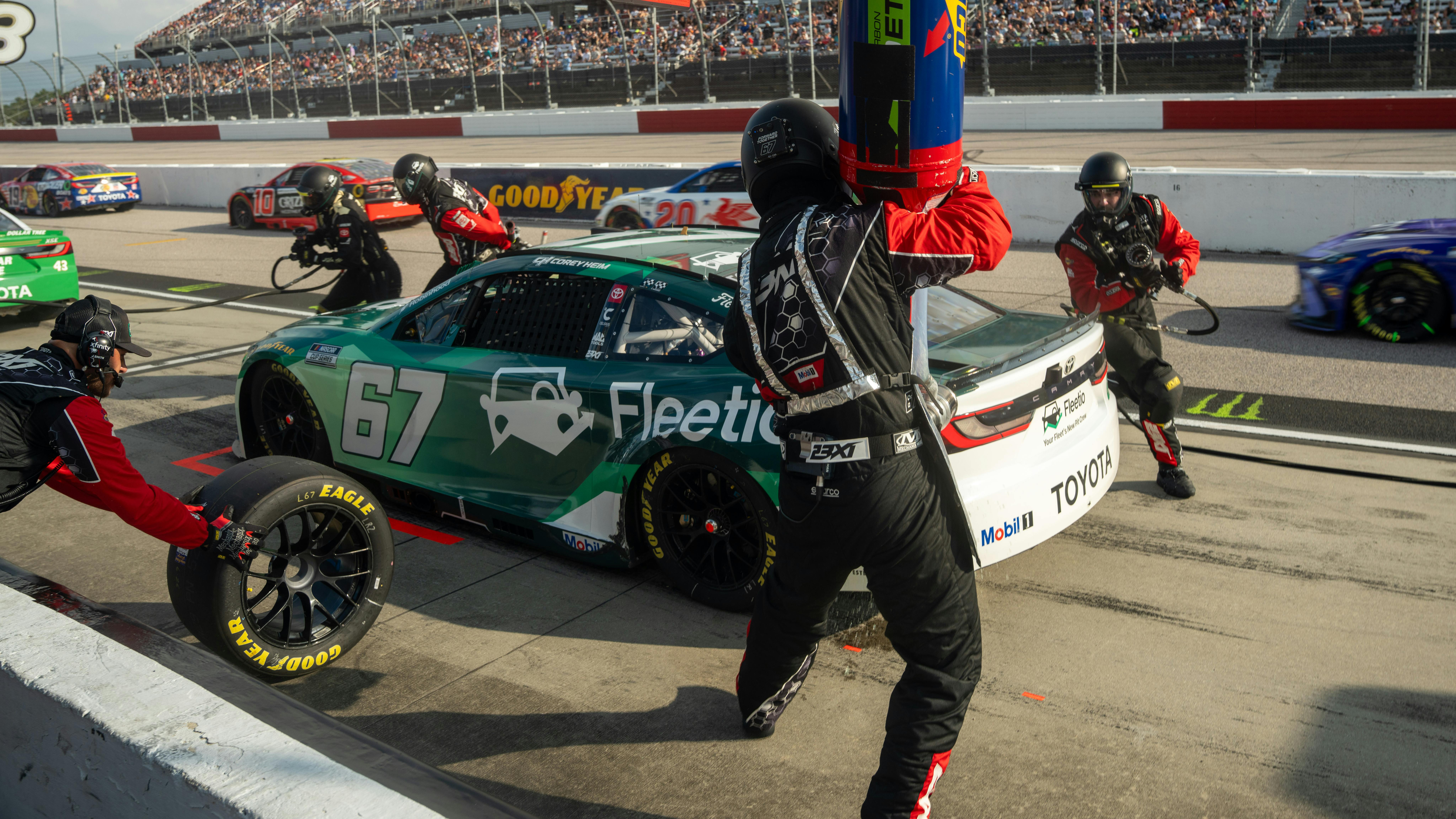 6aa16a33287c93c7b2114d31 Fleetio Nascar2