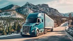 Volvo VNL models’ loose or missing structural bolts in truck cab